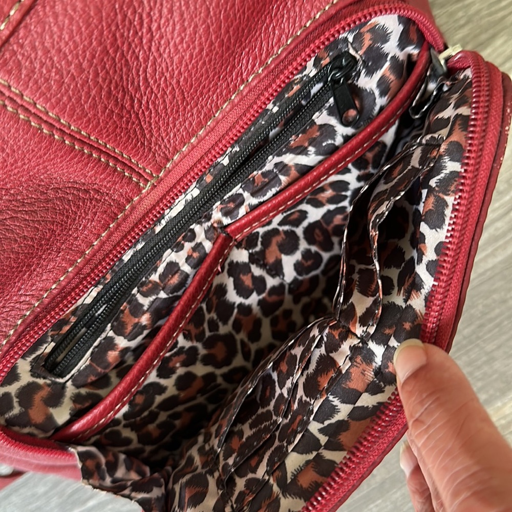 Wilsons Leather Red Leather Backpack - Picture 4 of 9